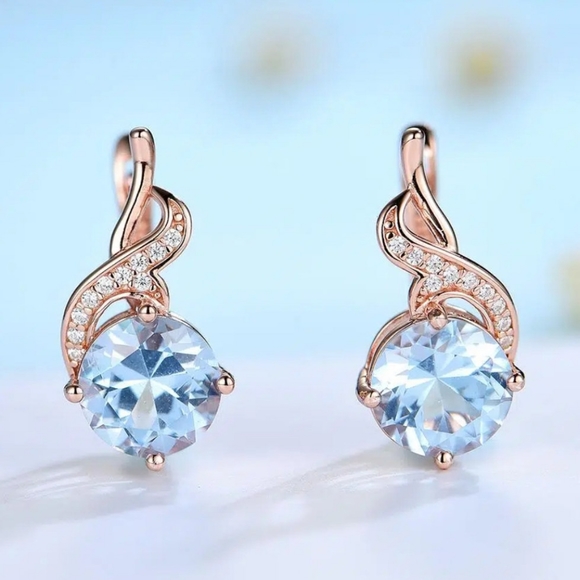 Jewelry - 🎀18k Aquamarine Diamond Accent Earrings
